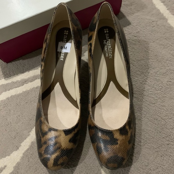 Naturalizer Snakeskin Pumps - Picture 3 of 3